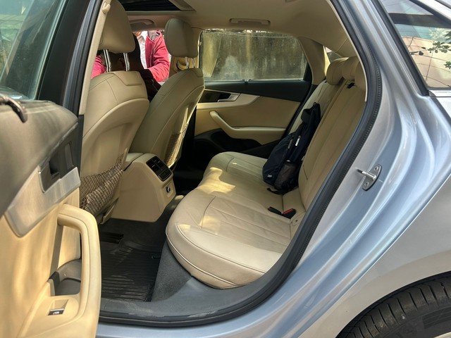 Second-hand 2018 Audi A4 30 TFSI Technology for sale in Pune-11