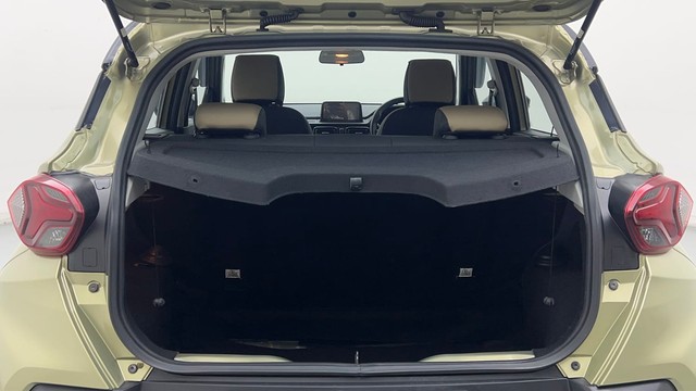 Second-hand 2022 Tata Punch Creative Kaziranga Edition AMT for sale in New Delhi-9