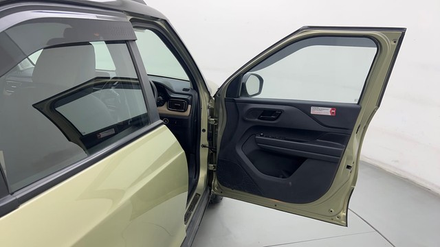 Second-hand 2022 Tata Punch Creative Kaziranga Edition AMT for sale in New Delhi-16