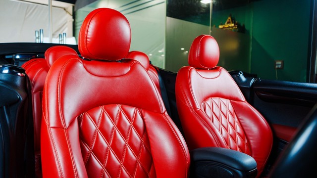 Second-hand 2019 Mini Cooper Convertible S for sale in New Delhi-12