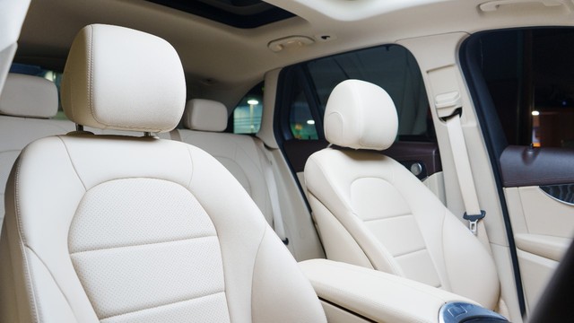 Second-hand 2020 Mercedes-Benz GLC 200 for sale in New Delhi-13