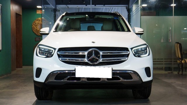 Second-hand 2020 Mercedes-Benz GLC 200 for sale in New Delhi-5