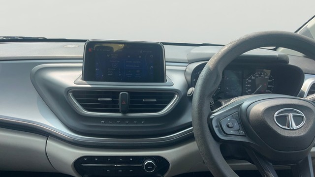 Second-hand 2022 Tata Altroz XZ Diesel BSVI for sale in Coimbatore-22