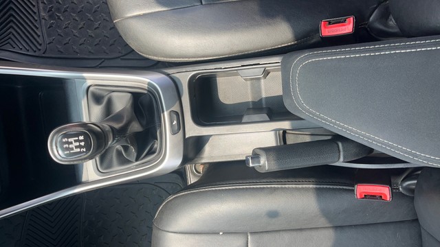 Second-hand 2022 Tata Altroz XZ Diesel BSVI for sale in Coimbatore-13