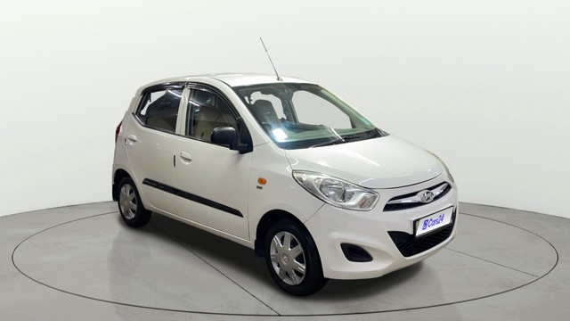 Hyundai i10 Magna 1.1L Second-hand 2016 Hyundai i10 Magna 1.1L for sale in Surat-0
