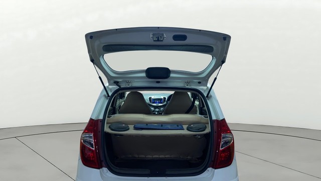 Hyundai i10 Magna 1.1L Second-hand 2016 Hyundai i10 Magna 1.1L for sale in Surat-20