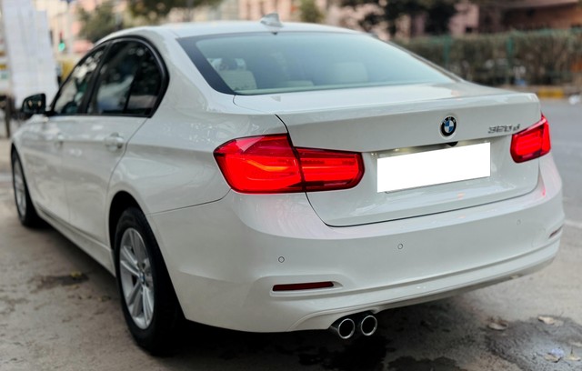 Second-hand 2017 BMW 3 Series 320d for sale in New Delhi-15
