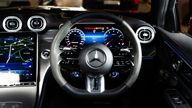 Second-hand 2024 Mercedes-Benz AMG GLC 43 4Matic for sale in New Delhi-16