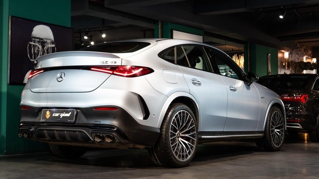 Second-hand 2024 Mercedes-Benz AMG GLC 43 4Matic for sale in New Delhi-12