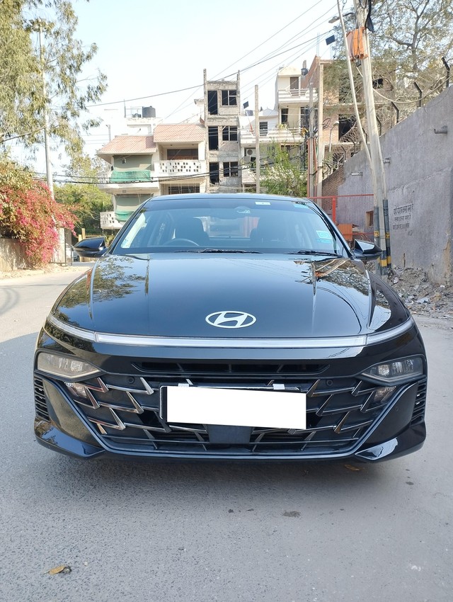Second-hand 2023 Hyundai Verna SX Opt Turbo DCT for sale in New Delhi-4