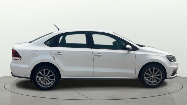 Second-hand 2020 Volkswagen Vento 1.0 TSI Highline Plus for sale in Coimbatore-12