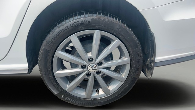 Second-hand 2020 Volkswagen Vento 1.0 TSI Highline Plus for sale in Coimbatore-28