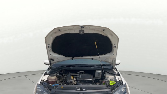 Second-hand 2020 Volkswagen Vento 1.0 TSI Highline Plus for sale in Coimbatore-19