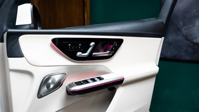 Mercedes-Benz GLC 220d Second-hand 2025 Mercedes-Benz GLC 220d for sale in New Delhi-14