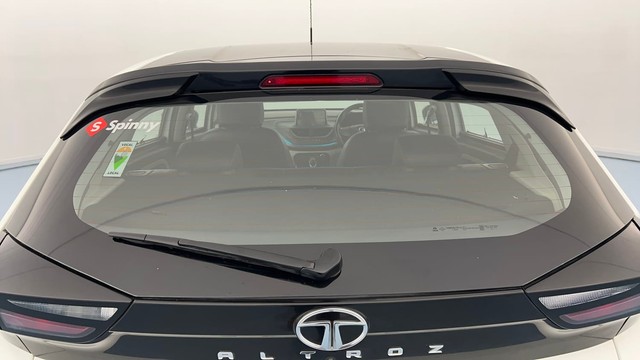 Second-hand 2022 Tata Altroz XZA Plus DCT for sale in Lucknow-39