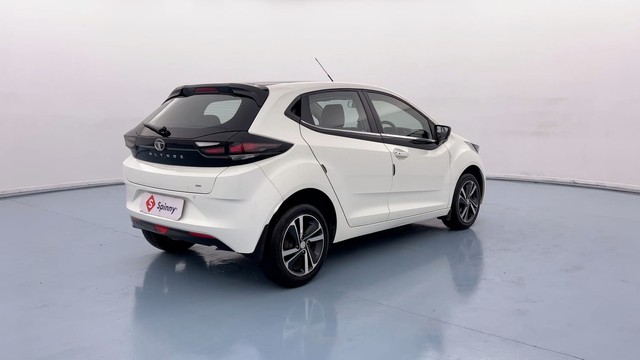 Second-hand 2022 Tata Altroz XZA Plus DCT for sale in Lucknow-3