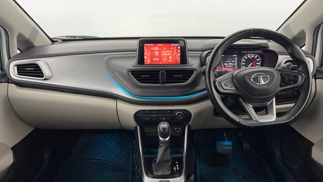Second-hand 2022 Tata Altroz XZA Plus DCT for sale in Lucknow-11