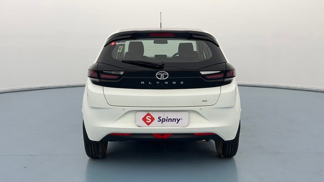 Second-hand 2022 Tata Altroz XZA Plus DCT for sale in Lucknow-4