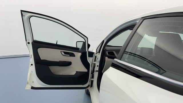 Second-hand 2022 Tata Altroz XZA Plus DCT for sale in Lucknow-23