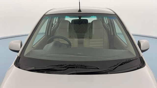 Second-hand 2015 Hyundai i10 Sportz 1.1L for sale in Lucknow-10