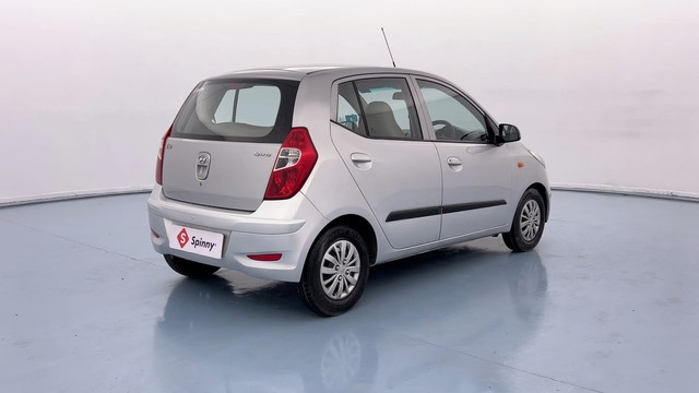 Second-hand 2015 Hyundai i10 Sportz 1.1L for sale in Lucknow-3