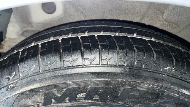 Second-hand 2015 Hyundai i10 Sportz 1.1L for sale in Lucknow-37