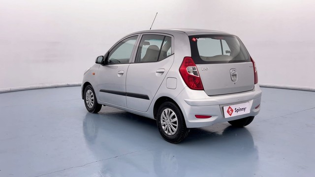 Second-hand 2015 Hyundai i10 Sportz 1.1L for sale in Lucknow-5