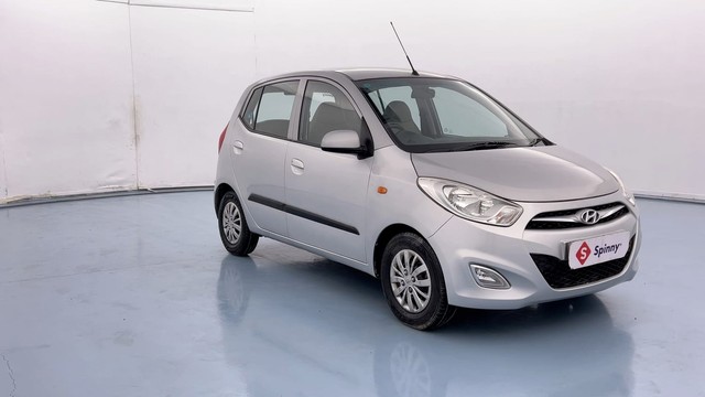 Second-hand 2015 Hyundai i10 Sportz 1.1L for sale in Lucknow-1