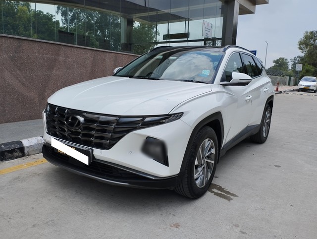 Second-hand 2023 Hyundai Tucson Signature Diesel AT for sale in New Delhi-4