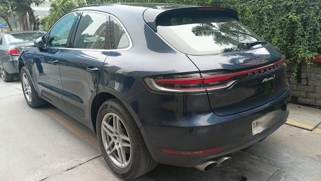 Porsche Macan 2L Second-hand 2019 Porsche Macan 2L for sale in New Delhi-9
