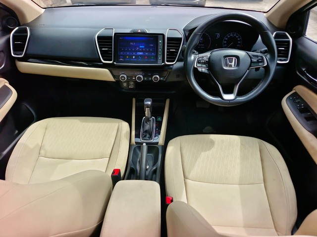 Second-hand 2020 Honda City VX CVT for sale in Bangalore-7