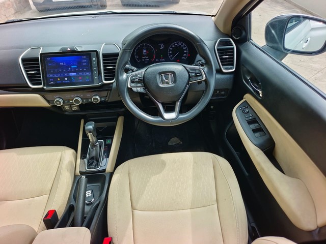 Second-hand 2020 Honda City VX CVT for sale in Bangalore-11