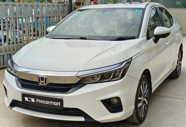 Second-hand 2020 Honda City VX CVT for sale in Bangalore-4