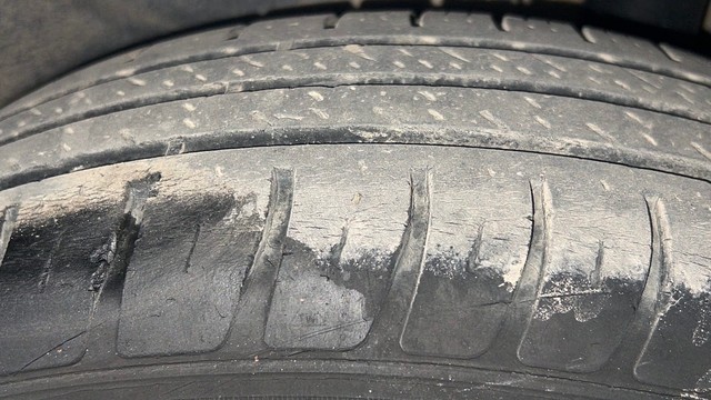 Second-hand 2012 Maruti Suzuki Swift Dzire VXI for sale in Chandigarh-23