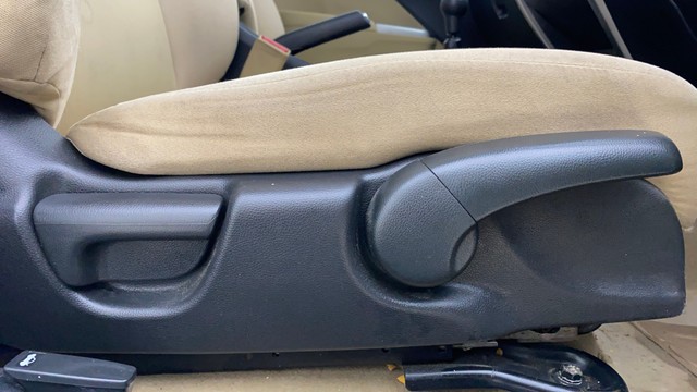 Honda City i VTEC V Second-hand 2016 Honda City i VTEC V for sale in Ahmedabad-4