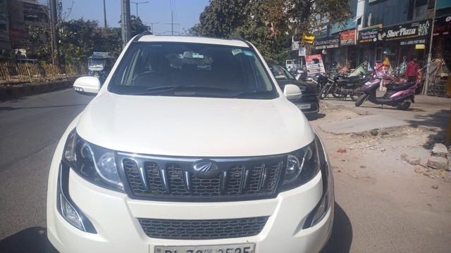 Mahindra XUV500 R W10 FWD Second-hand 2016 Mahindra XUV500 R W10 FWD for sale in Ghaziabad-1