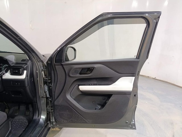 Second-hand 2023 Tata Punch Pure for sale in Kochi-16