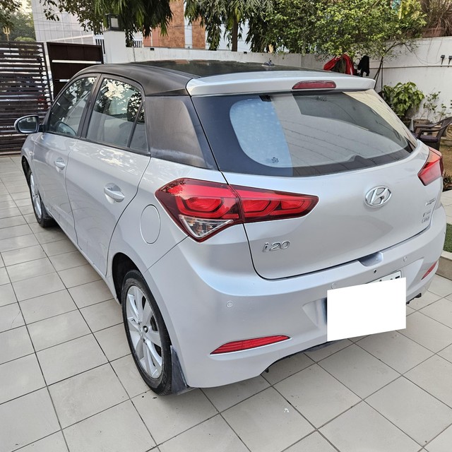 Second-hand 2015 Hyundai i20 Magna 1.2 for sale in Gurgaon-8