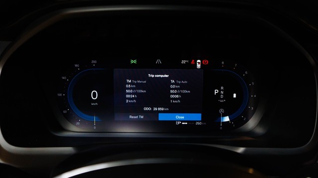 Second-hand 2023 Volvo XC90 B5 AWD Mild hybrid Ultra for sale in New Delhi-5