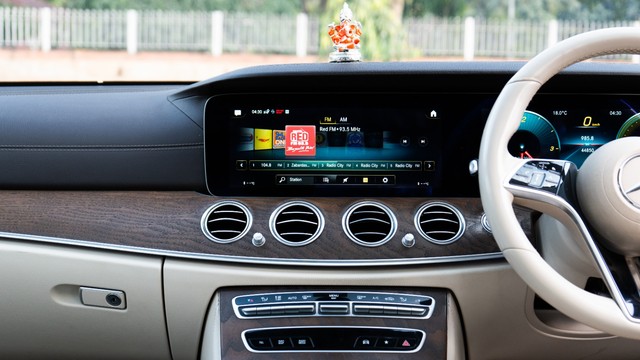 Second-hand 2021 Mercedes-Benz E-Class Exclusive E 220d BSVI for sale in New Delhi-9