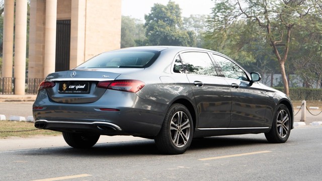 Second-hand 2021 Mercedes-Benz E-Class Exclusive E 220d BSVI for sale in New Delhi-19