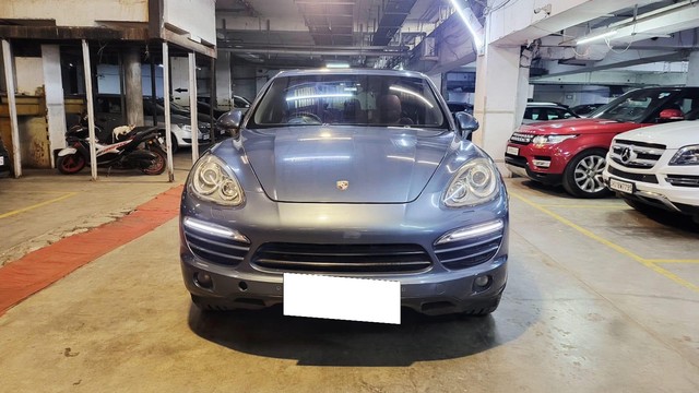 Second-hand 2013 Porsche Cayenne Diesel for sale in Mumbai-14