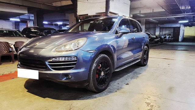 Second-hand 2013 Porsche Cayenne Diesel for sale in Mumbai-4