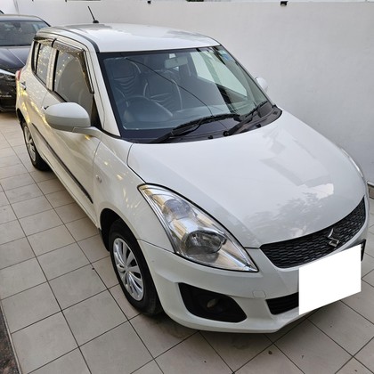 Maruti Suzuki Swift LXI BSIV Second-hand 2015 Maruti Suzuki Swift LXI BSIV for sale in Gurgaon
