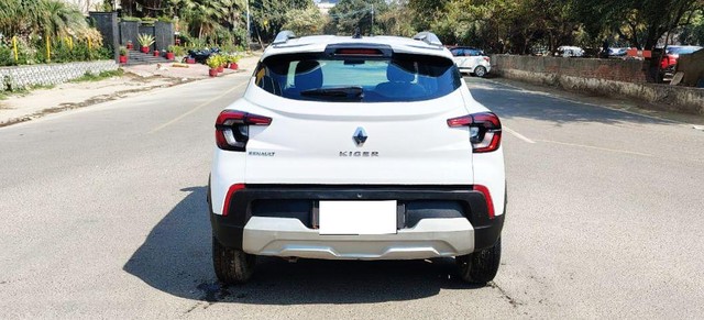 Second-hand 2022 Renault Kiger RXT for sale in New Delhi-2