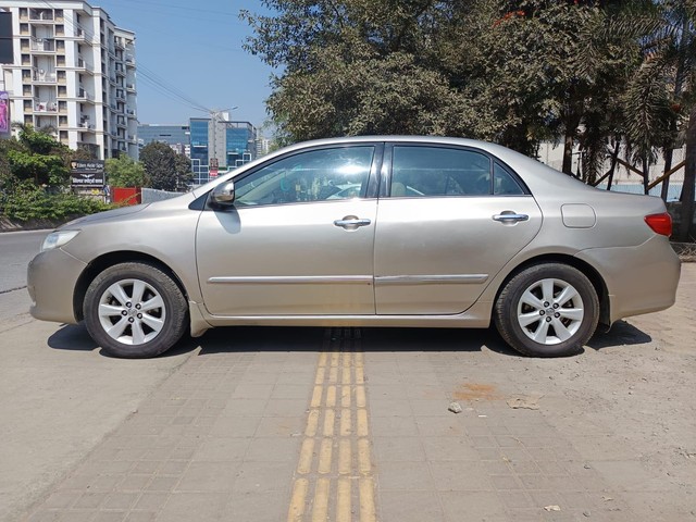 Toyota Corolla Altis G Second-hand 2010 Toyota Corolla Altis G for sale in Pune-2