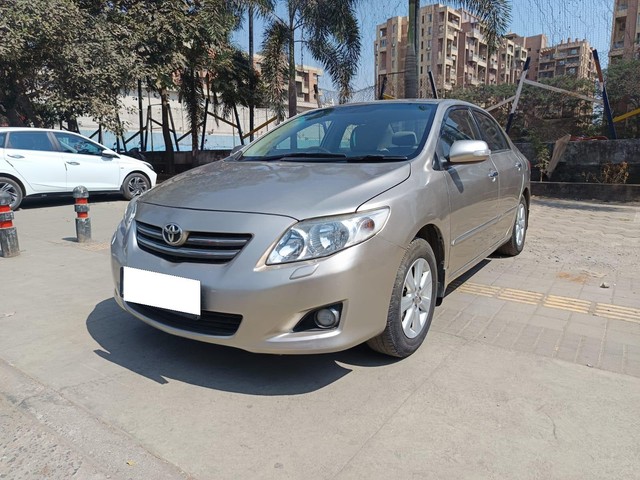 Toyota Corolla Altis G Second-hand 2010 Toyota Corolla Altis G for sale in Pune-3