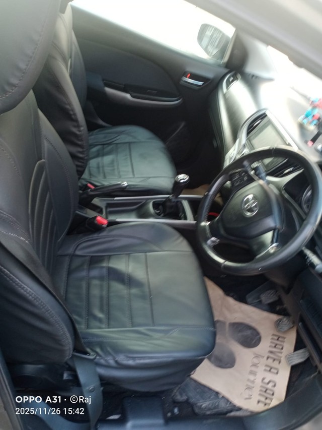 Second-hand 2020 Toyota Glanza V for sale in Noida-4