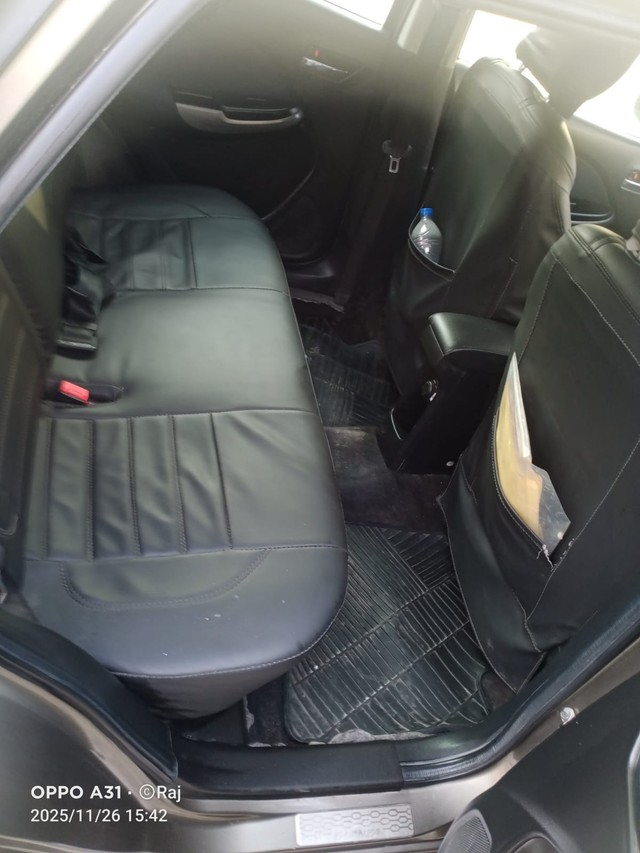 Second-hand 2020 Toyota Glanza V for sale in Noida-5