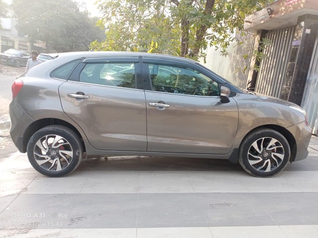 Second-hand 2020 Toyota Glanza V for sale in Noida-3